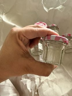 (6) 1 Ounce Glass Jars