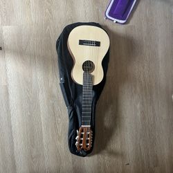 Yamaha Guitalele With Snark Tuner And Case 