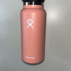 Peach Hydro Flask