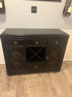Hunch very solid wood