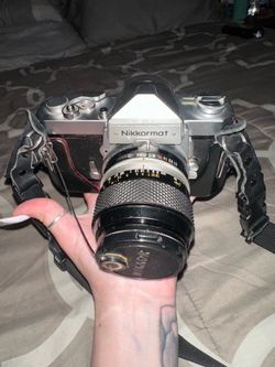 Vintage Nikon Nikkormat SLR Film Camera W/ Nikkor-f-55 mm