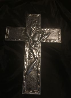 Cruz de aluminio nueva