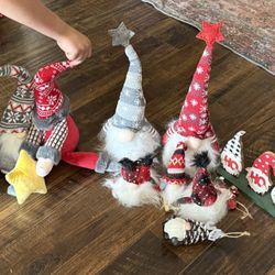 Gnome Xmas Decor Lot
