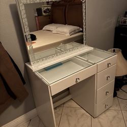 Hello kitty mirror and glass top vanity desk 