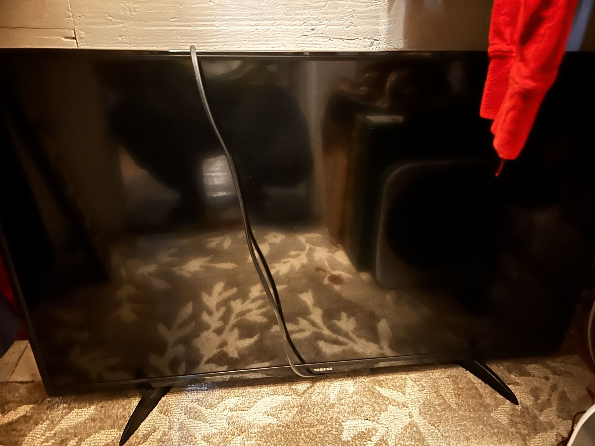 Toshiba 43” Smart Tv With Fire