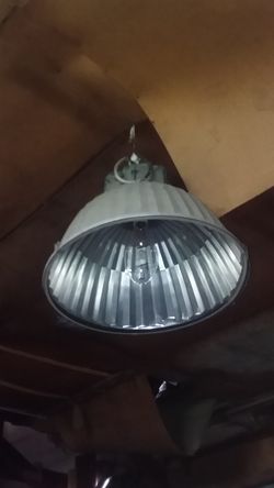 Industrial bay light mercury vapor or sodium halide
