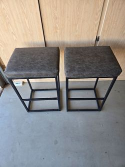 Set of 2 Industrial Bar Stools