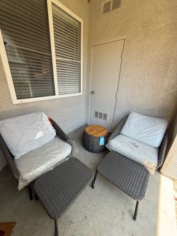 Patio set barely used