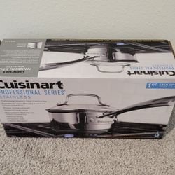 Cuisinart Professional Series Stainless Sauce Pan with Cover - 1 Quart Pot