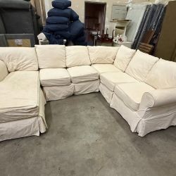 *Free Delivery* Klaussner SlipCover 3-Piece Sectional