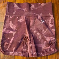 Gymshark Adapt Burgundy Camouflage Women’s Shorts Size Small