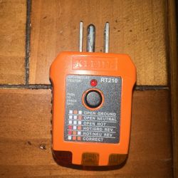 GFCI Outlet Tester RT210 Works Great 