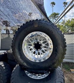 Rines nuevos 17*9 para Toyota Tacoma Chevy Silverado GMC Com llantas 35*12.50r17 Bfgoodich