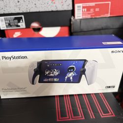 PlayStation Portal With Box USED But Works Perfectly