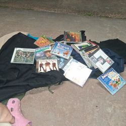 Christmas Music ....women's Clothes X LARGE