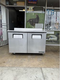 True commercial refrigerator