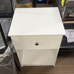 Nightstand With One Drawer 