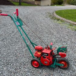 Retro Edger-Briggs & Stratton “Power Trim”