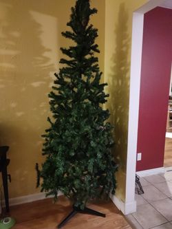 7.5 feet Slim Oregon Pine Artificial Christmas Tree