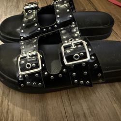 Vince Camuto Black Studded Sandals Size 5/35