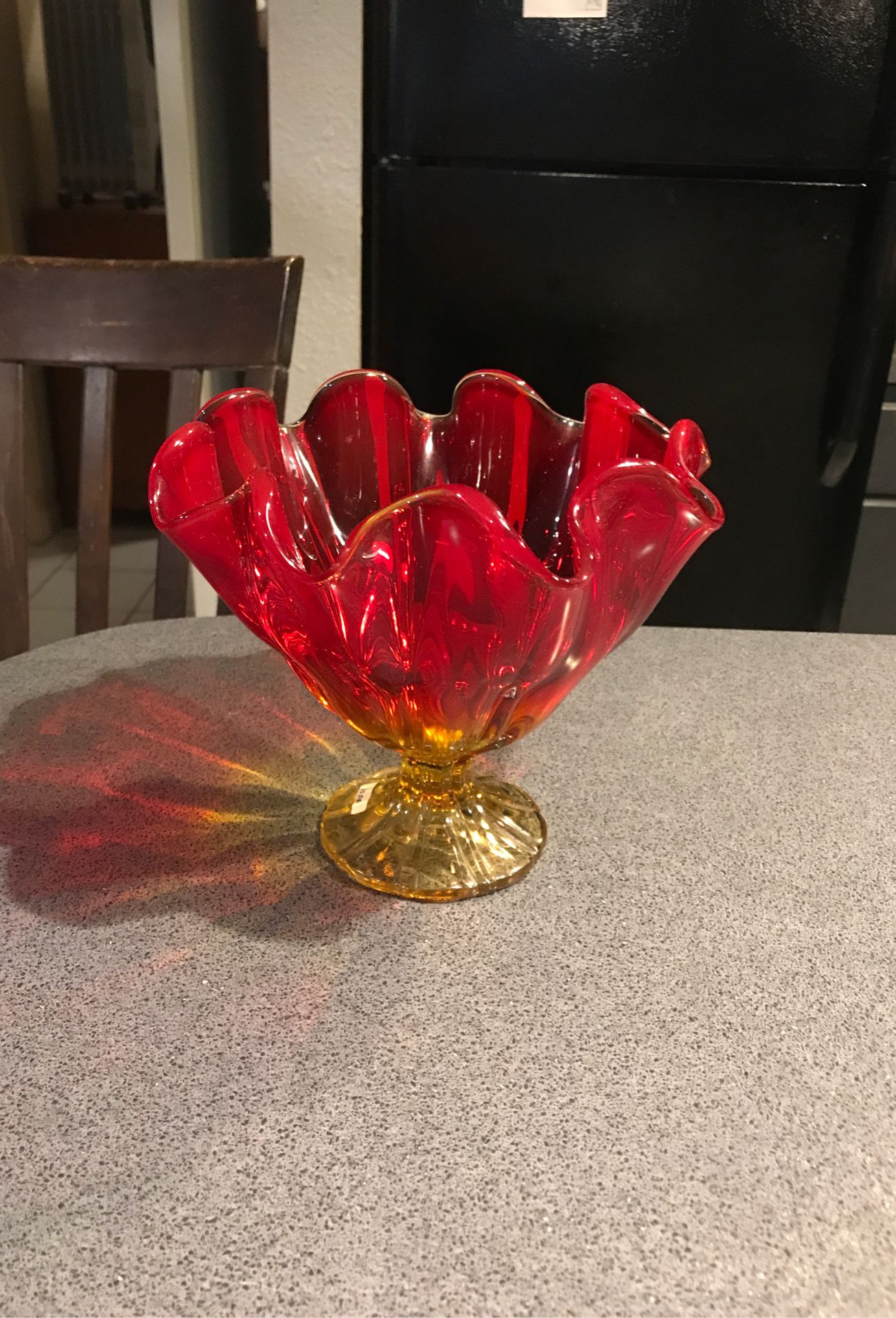 Red/yellow candy dish