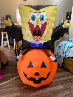 4.5' Vampire SpongeBob on Pumpkin Halloween Inflatable