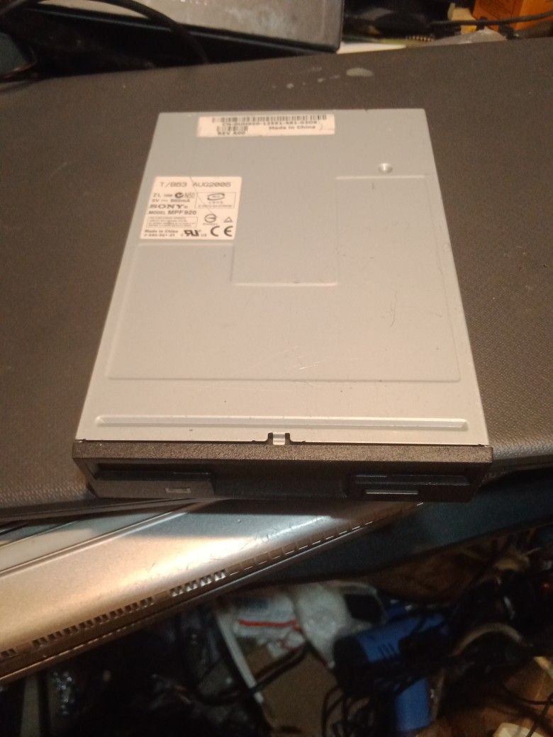3 1/4" Floppy Disk Drive