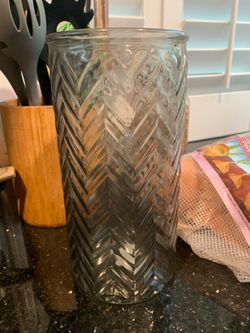 Free flower vase