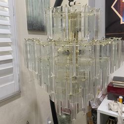 Chandelier 