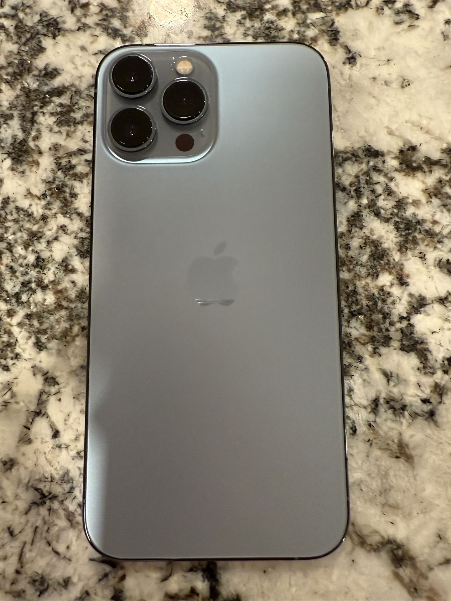 iPhone 13 Pro Max 1Tb Sierra Blue