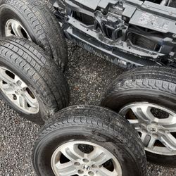 235/70/16r Good Tire 