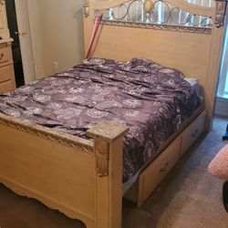 Bed Dresser And End Table Mirror
