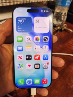 IPhone 16 pro Unlocked /w Sim card  512gb