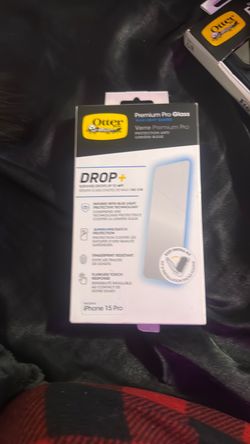 otterbox 15 pro screenshield