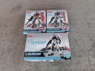 Gundam Gunpla Bandai New FIGURES COLLECTABLES