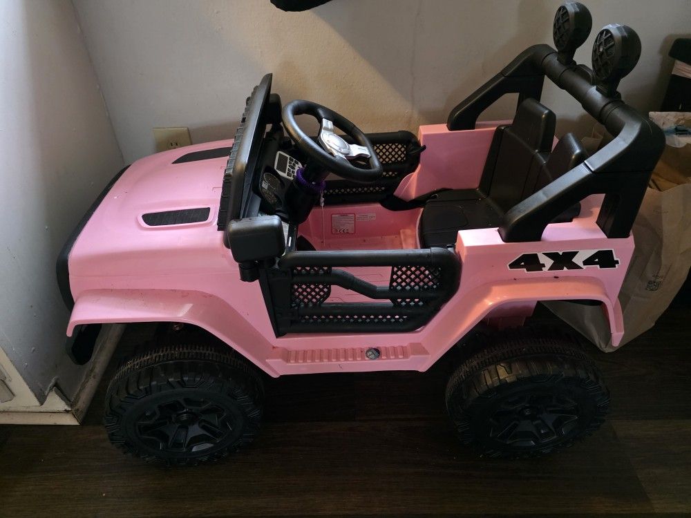 POWER  WHEEL with remote 