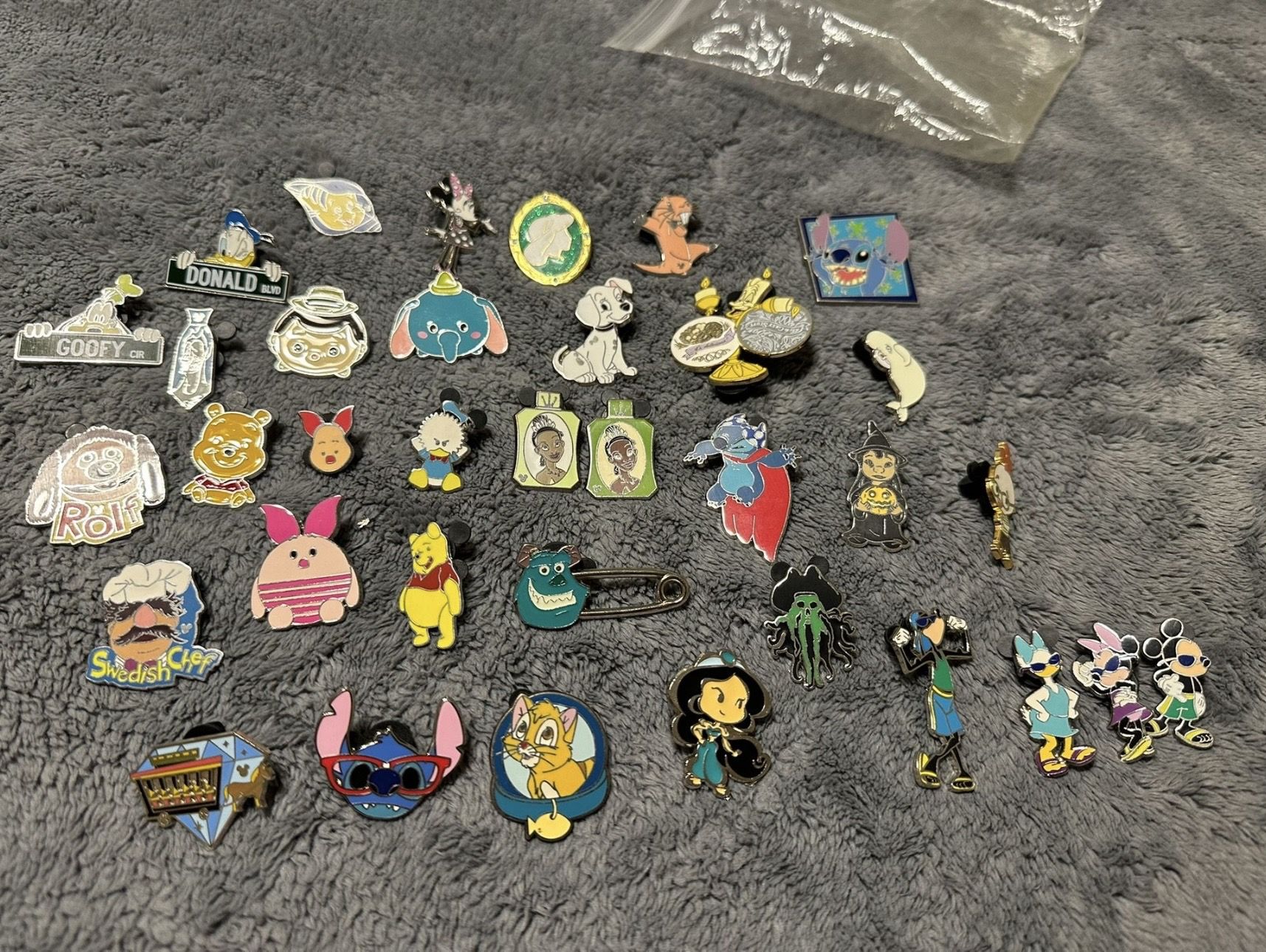 Disney Trading Pins!!