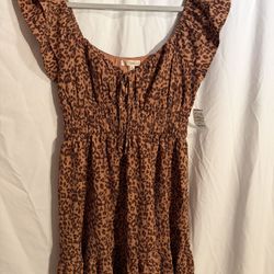 BNWT Dress, Cheetah Print, Ruffle Sleeve, Gathered Waist, Juniors Medium, Rewind