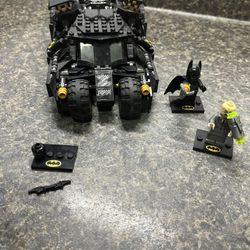 LEGO DC Batman Batmobile Tumbler: Scarecrow Showdown 76239