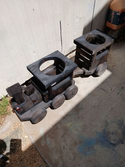 Wooden Plant Holder