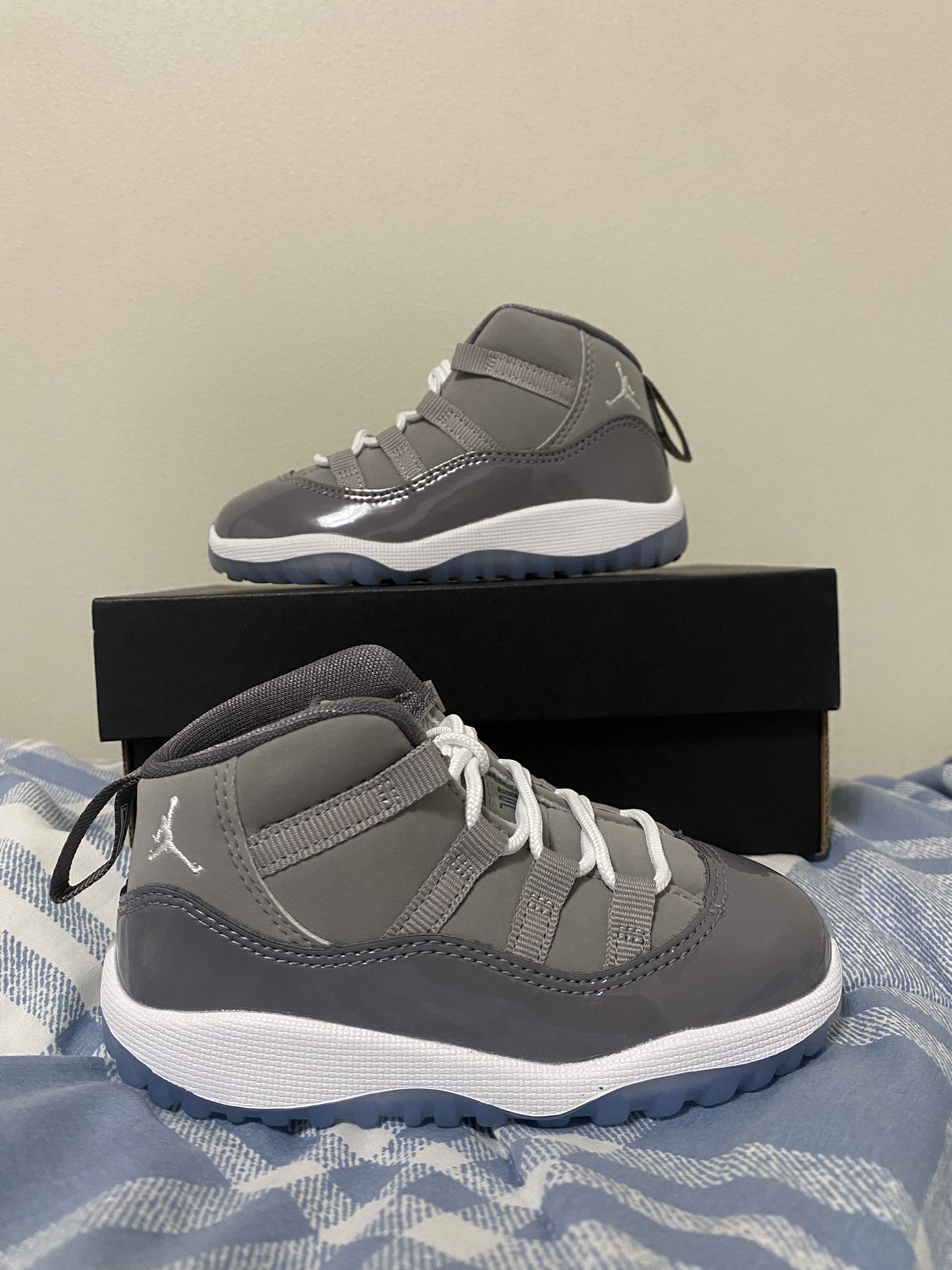 Jordan 11 Retro Cool Grey (TD) Size 7c