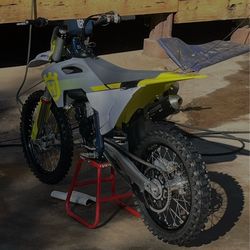 2024 Husqvarna 125