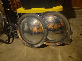 2× 15in Moon Hubcaps