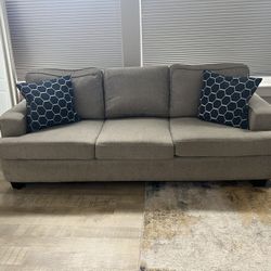 Couch W Pillows