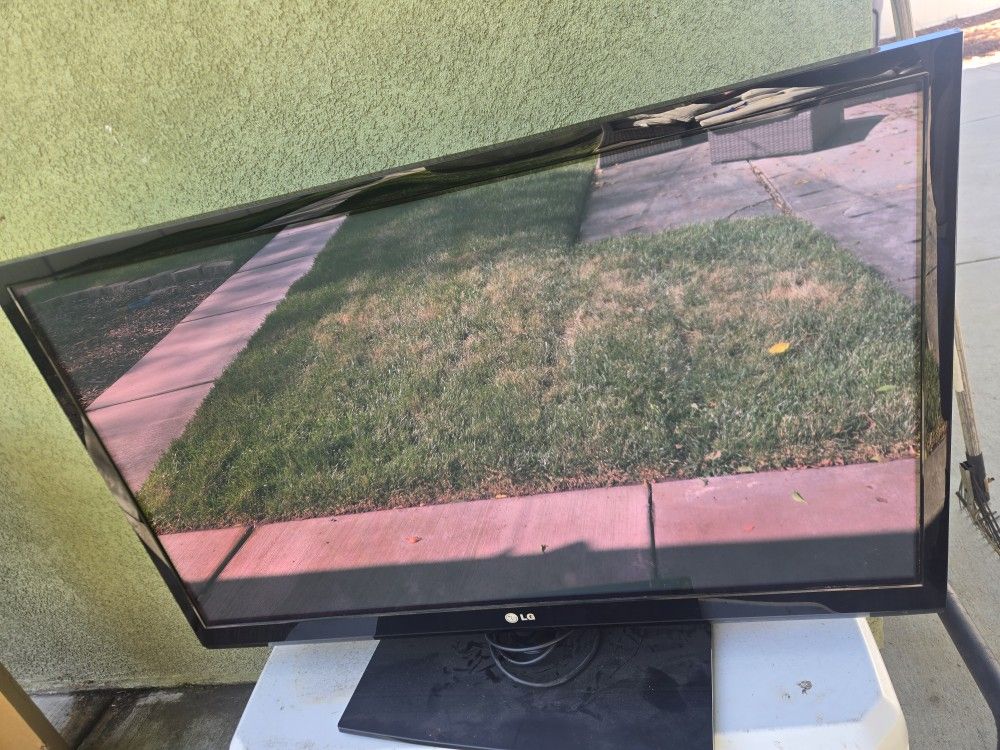 LG TV
