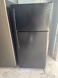 GE fridge