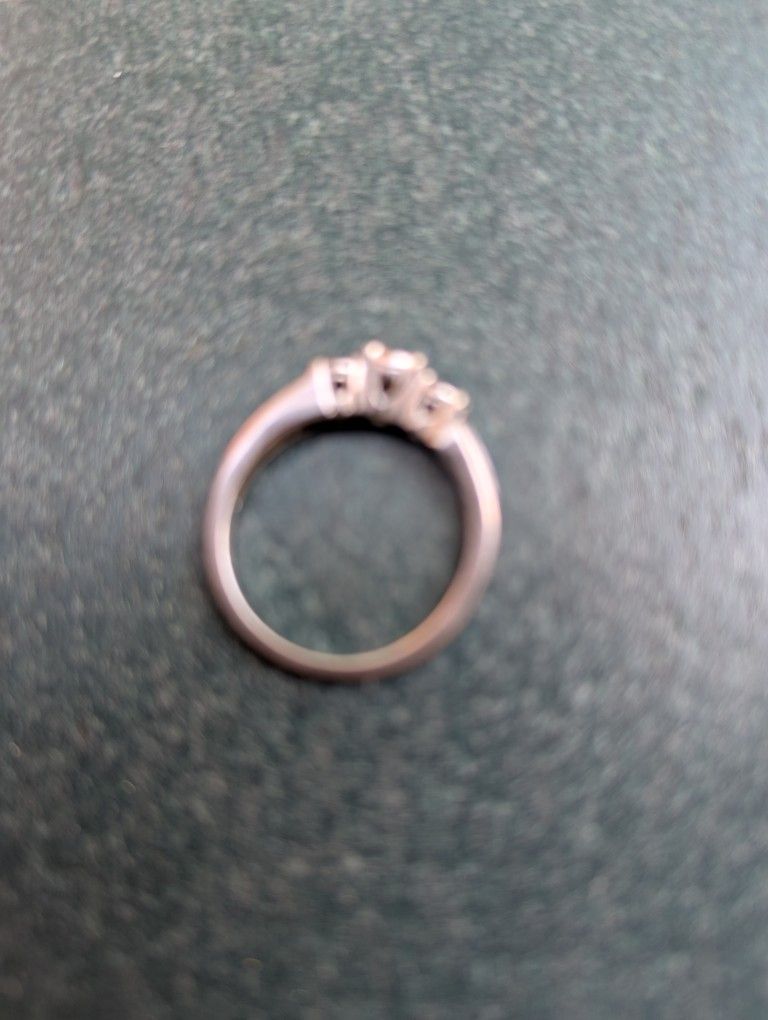 10k White Gold Engagement Ring