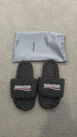 Balenciaga slides- size 9-10 US