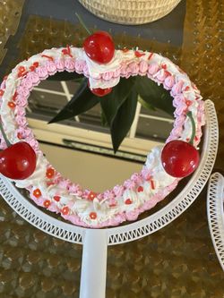 Cake Mirrors