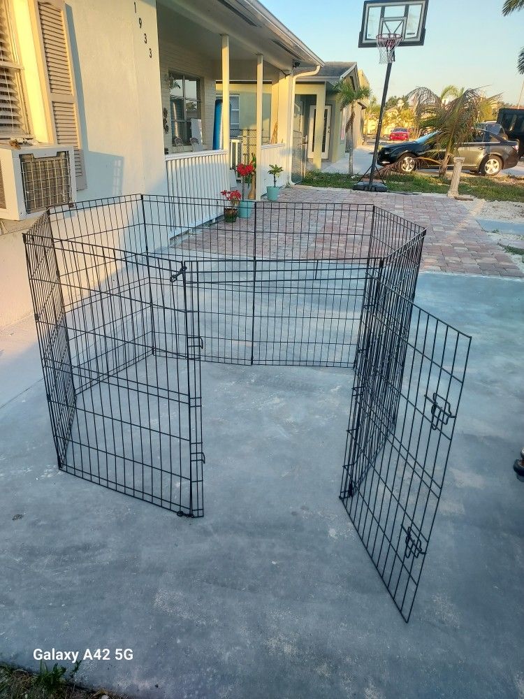 metal for dog of 8 panel height 36 width 62